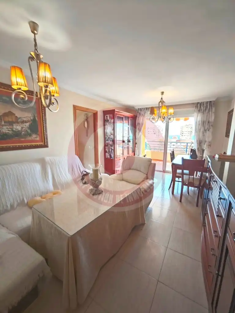 Wohnzimmer von Wohnung zum Verkauf in Algarrobo mit Klimaanlage, Terrasse und Gemeinschaftspool