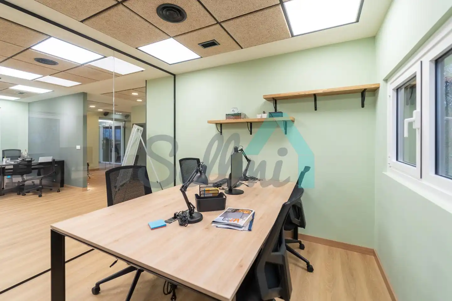 Office for rent in Ribera de Arriba  with Air Conditioner and Furnished