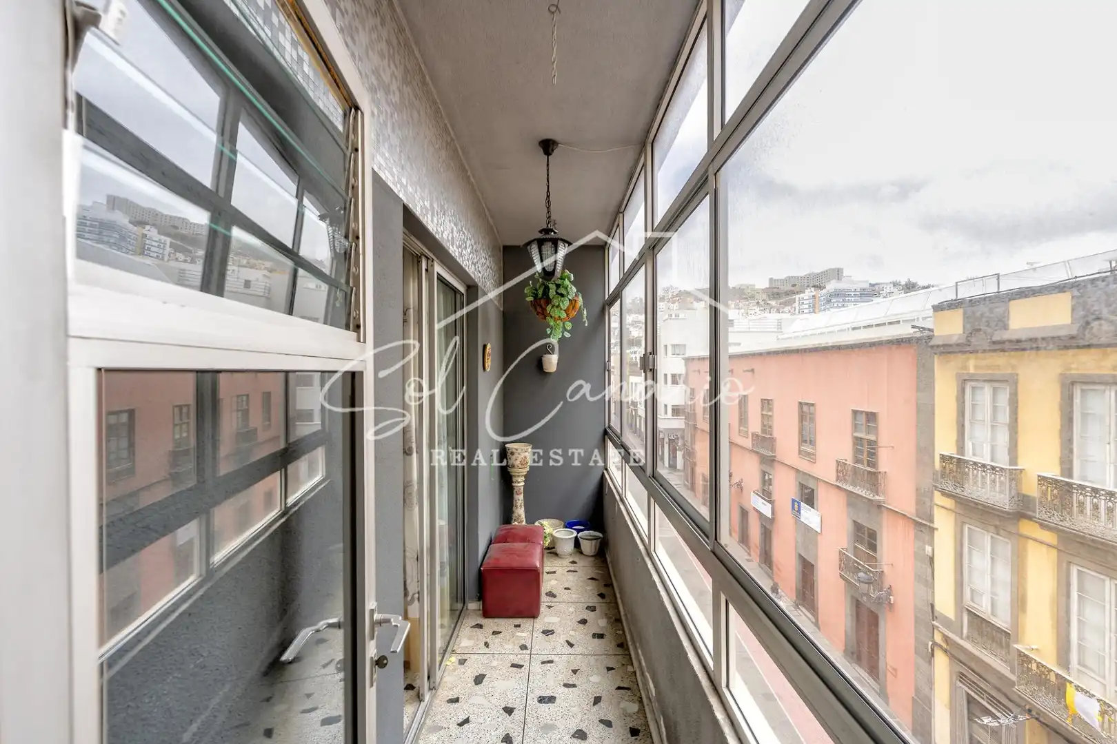 Terrassa de Pis en venda en Las Palmas de Gran Canaria amb Balcó