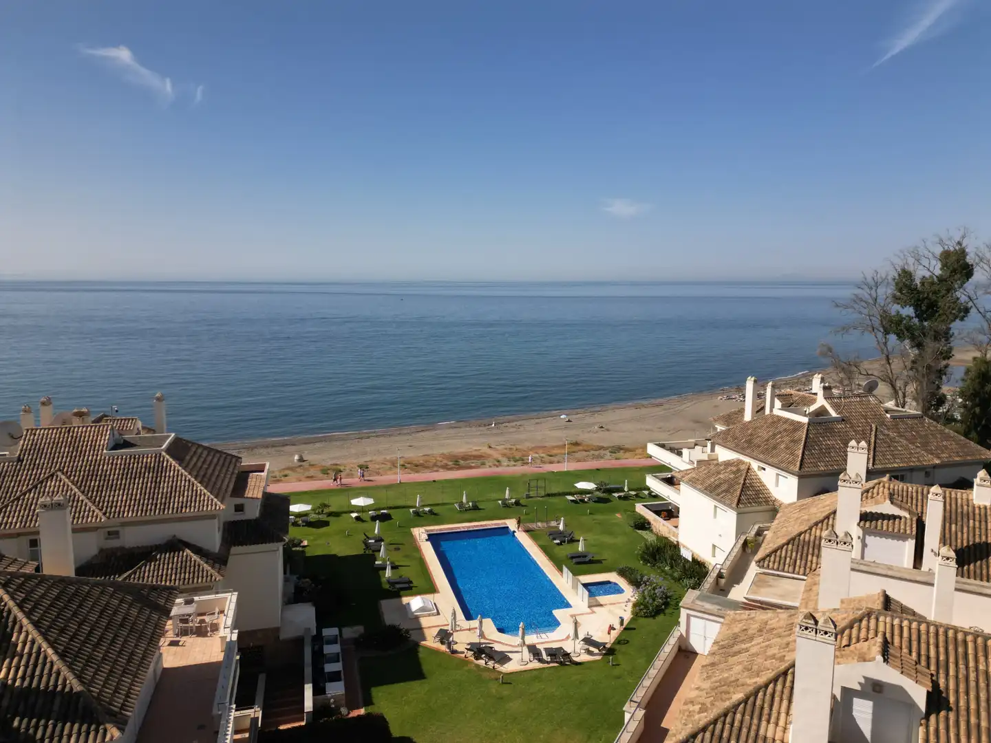 Jardín de Planta baja en venta en Estepona con Aire acondicionado, Calefacción y Terraza