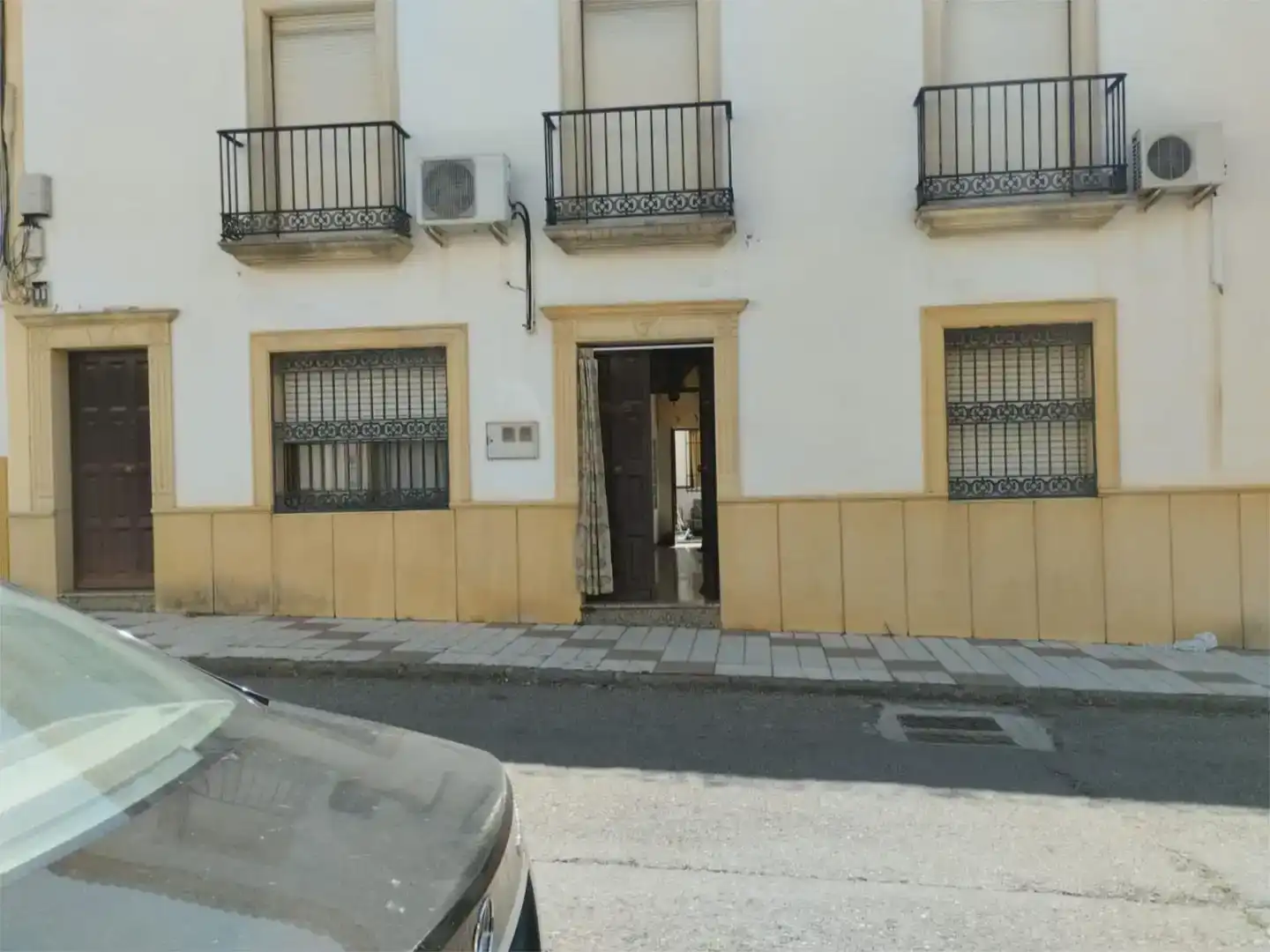 Vista exterior de Pis en venda en Adamuz amb Aire condicionat, Traster i Moblat