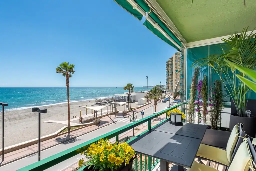 Appartement compact avec piscine à vendre à Las Gaviotas  - Carvajal