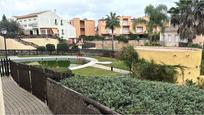 Garden of Duplex for sale in Islantilla