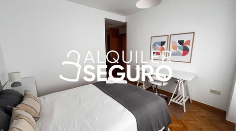 Foto 4 de Piso de alquiler en De Servator, Canillas, Madrid Capital