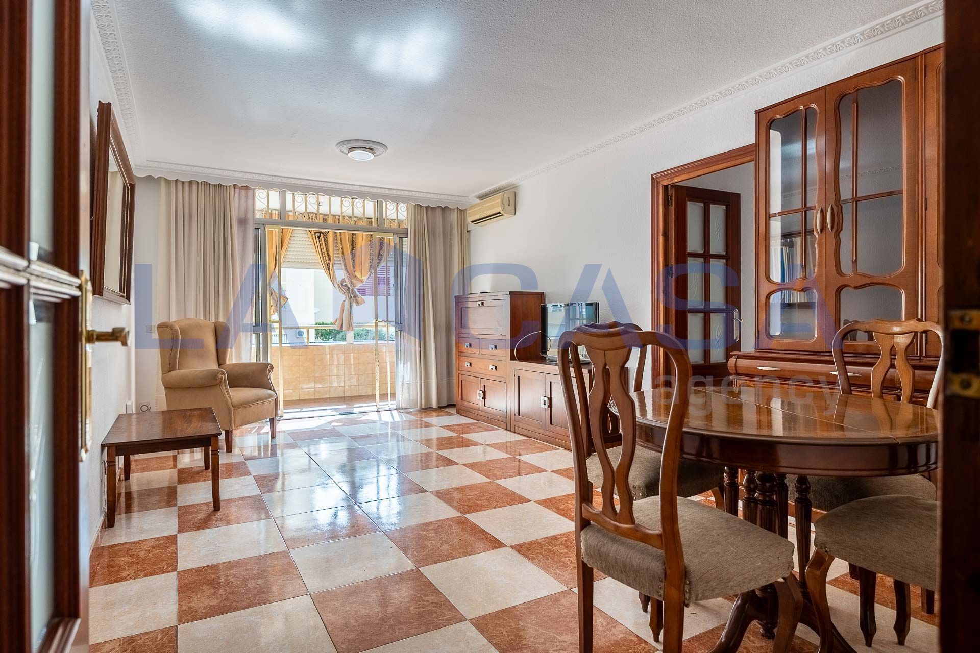 Vista exterior de Pis en venda en  Sevilla Capital amb Terrassa