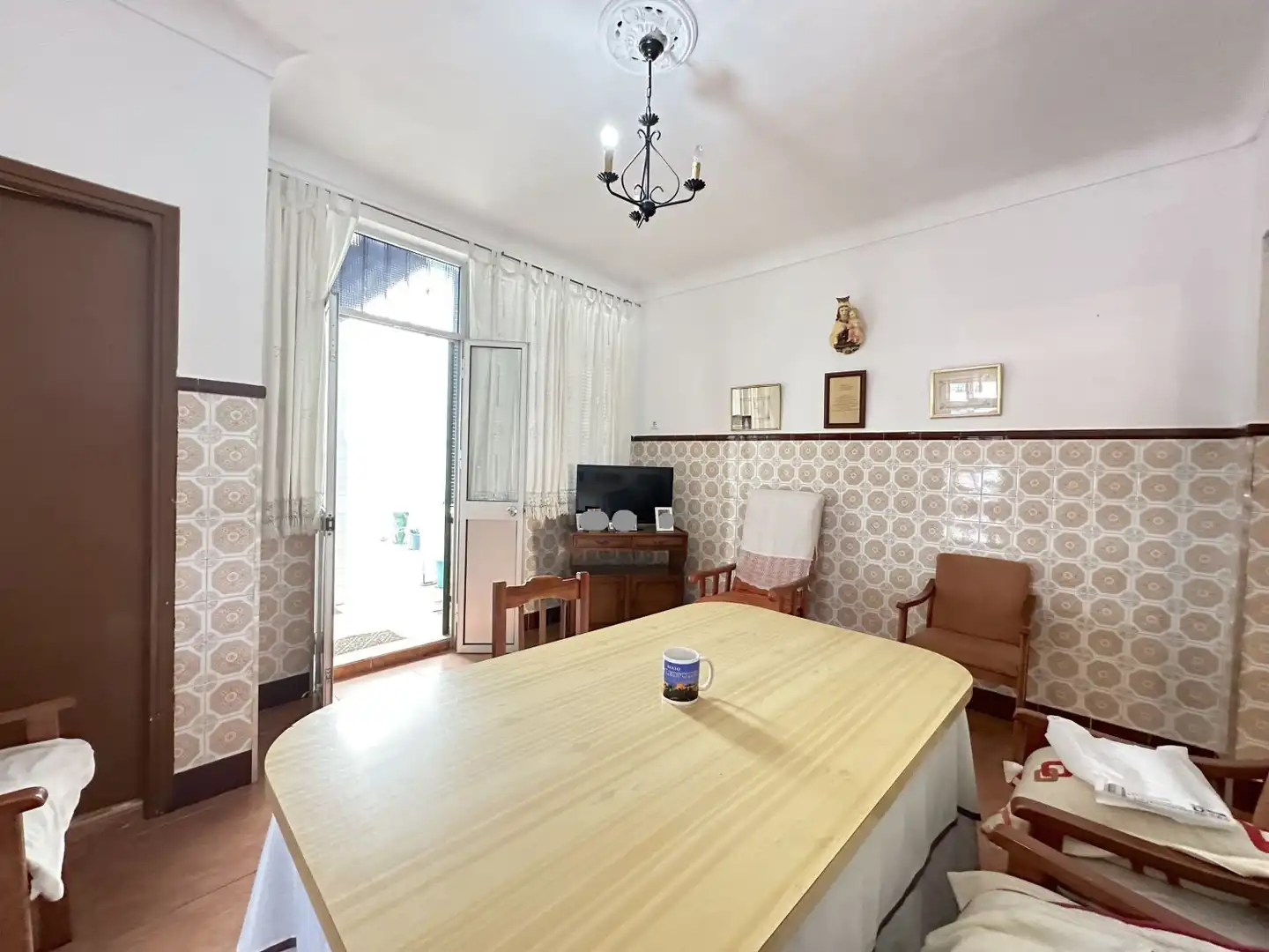 Living room of Houses for sale in Dos Hermanas  with Terrace and Storage room