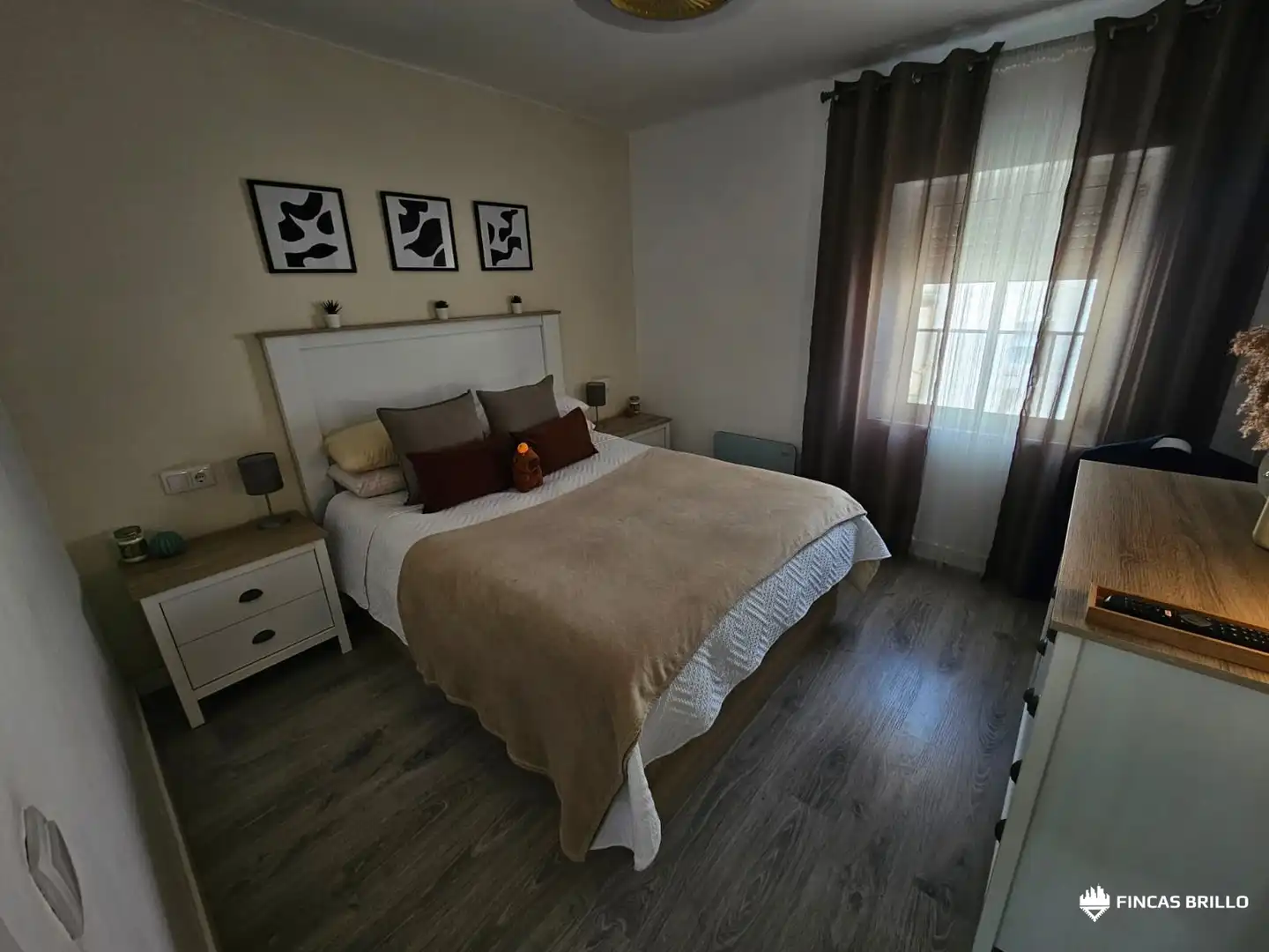 Schlafzimmer von Wohnung zum Verkauf in Cáceres mit Klimaanlage, Heizung und Terrasse