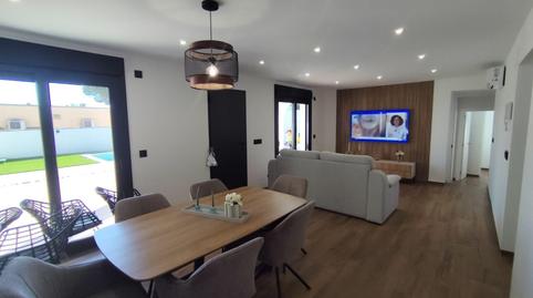 Foto 5 de Casa o xalet en venda a Calle Calle Poniente, Los Balcones - Los Altos, Alicante