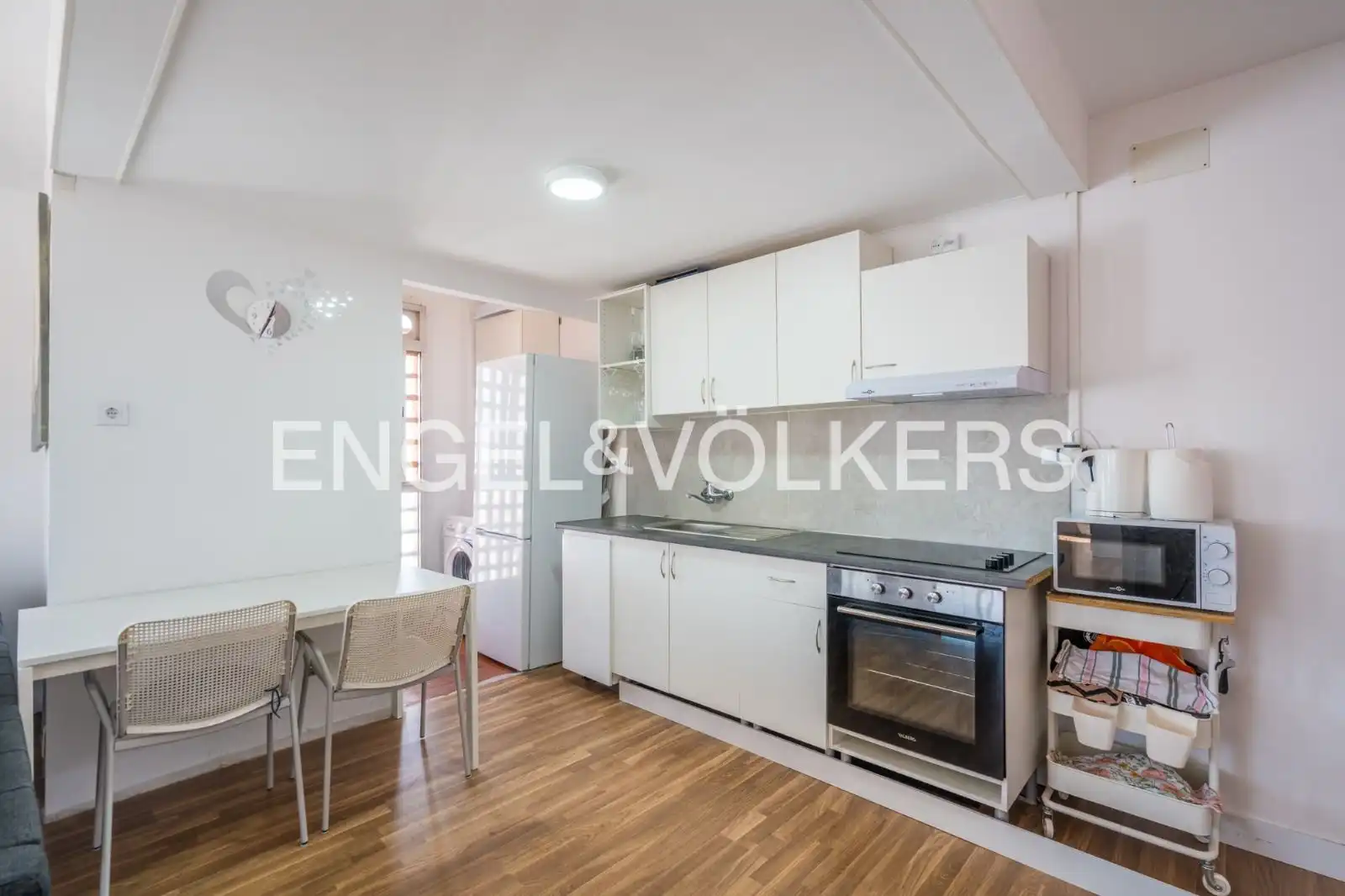 Kitchen of Flat for rent in Sagunto / Sagunt  with Air Conditioner, Heating and Parquet flooring