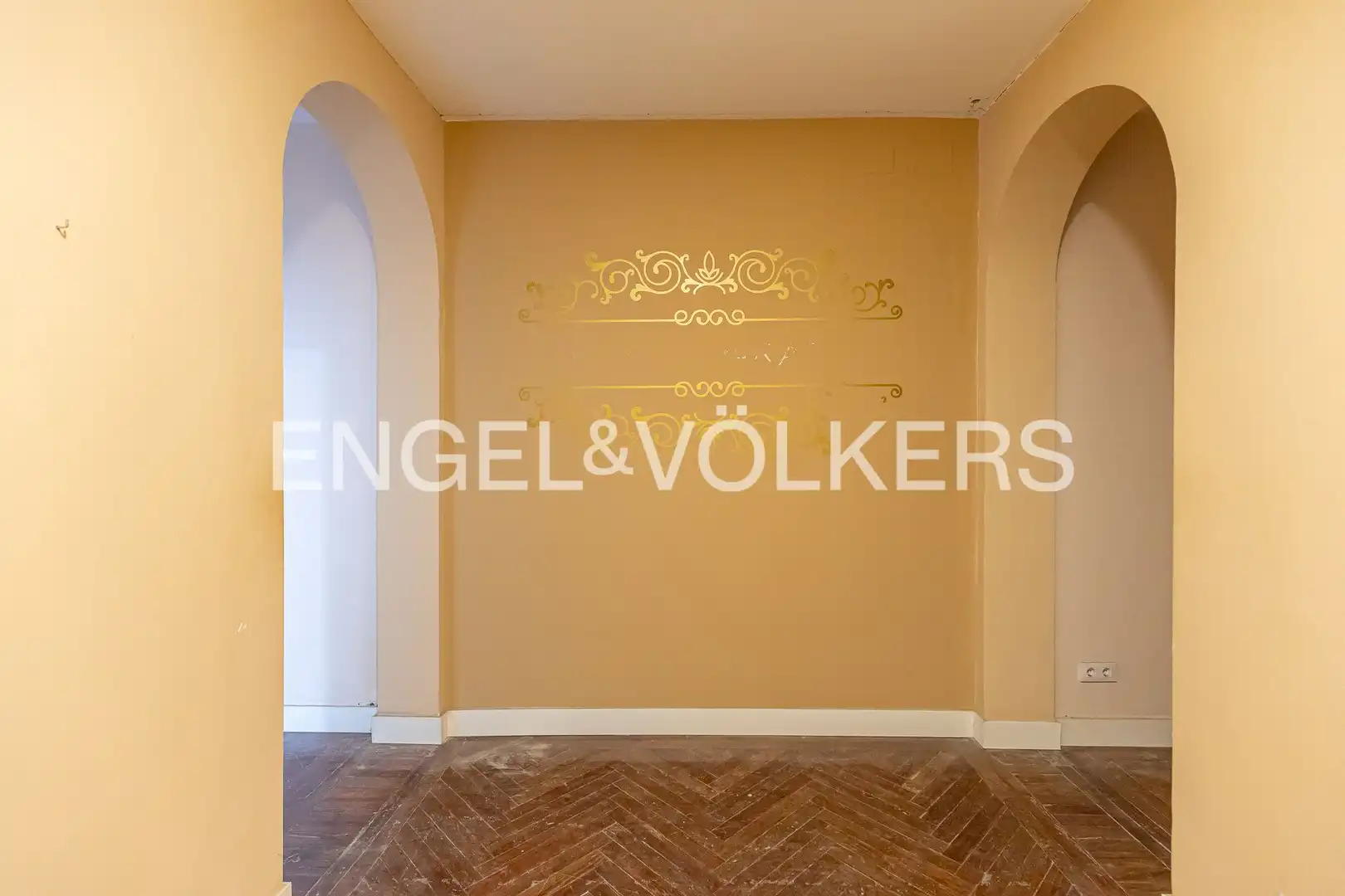 Flat for sale in Madrid  with Heating