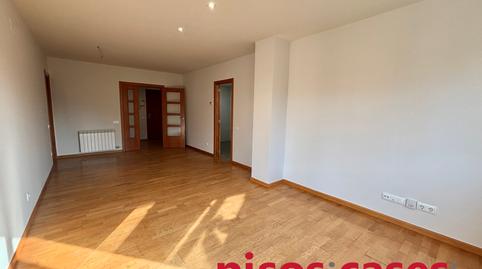 Foto 2 de Pis de lloguer a Carrer Josep Ventura, Tona, Barcelona