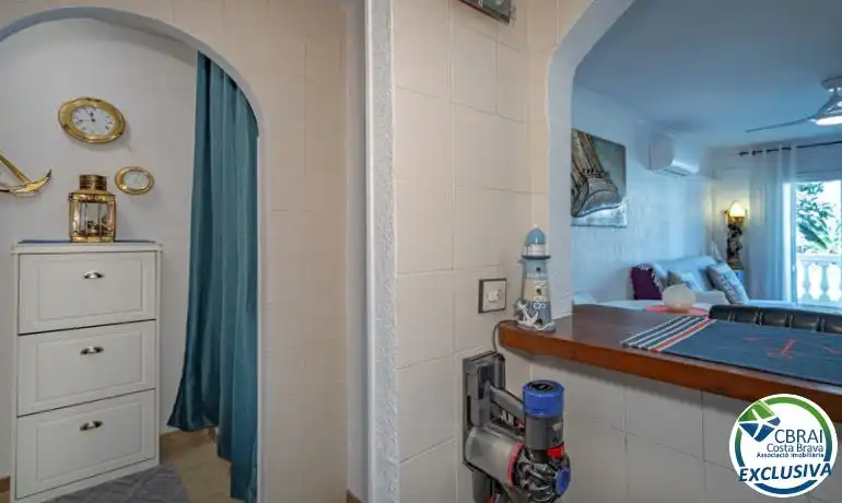 Schlafzimmer von Erdgeschoss zum Verkauf in Empuriabrava mit Möbliert und Gemeinschaftspool