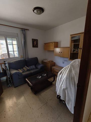 Piso en Venta en Calle Martínez Falero en El Palo