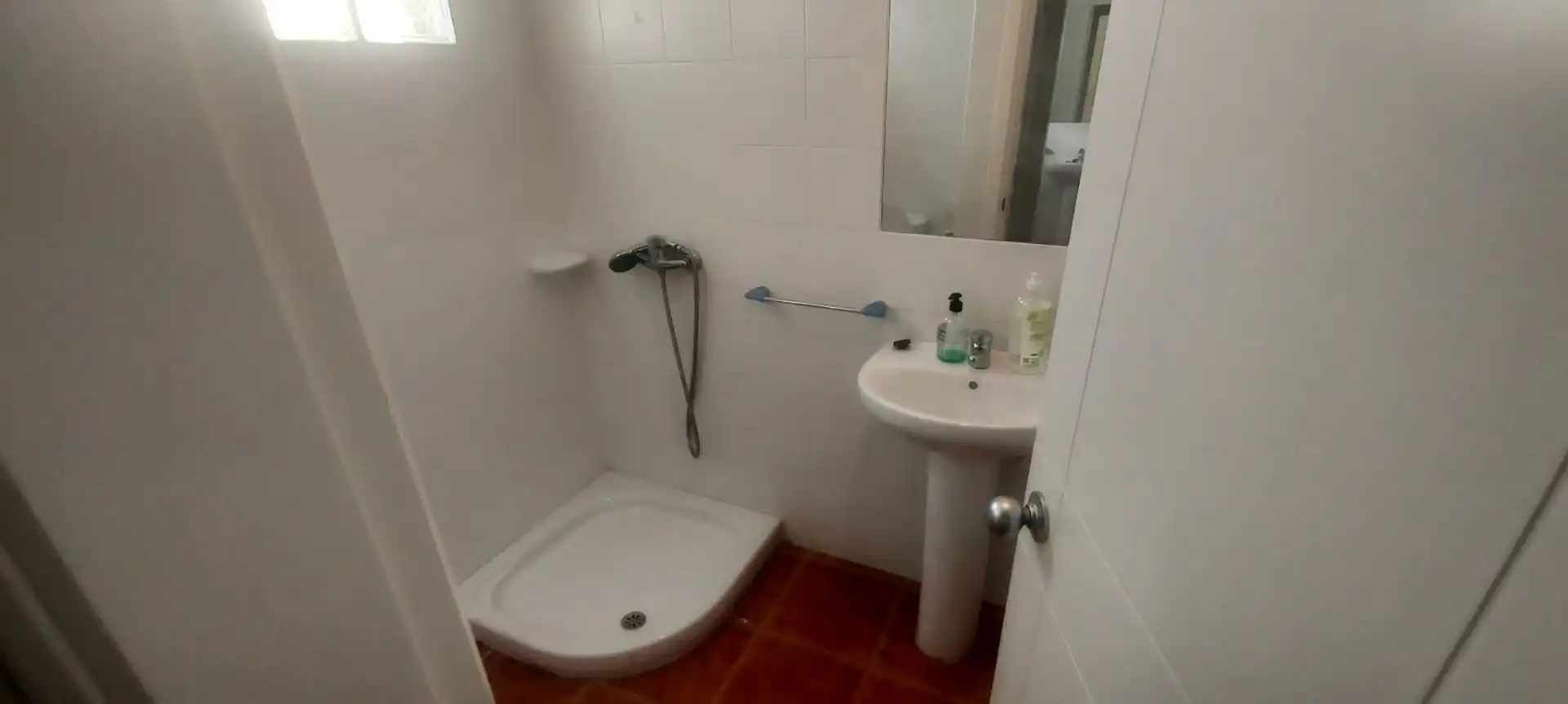 Badezimmer von Fabrikhallen zur Miete in Puerto del Rosario