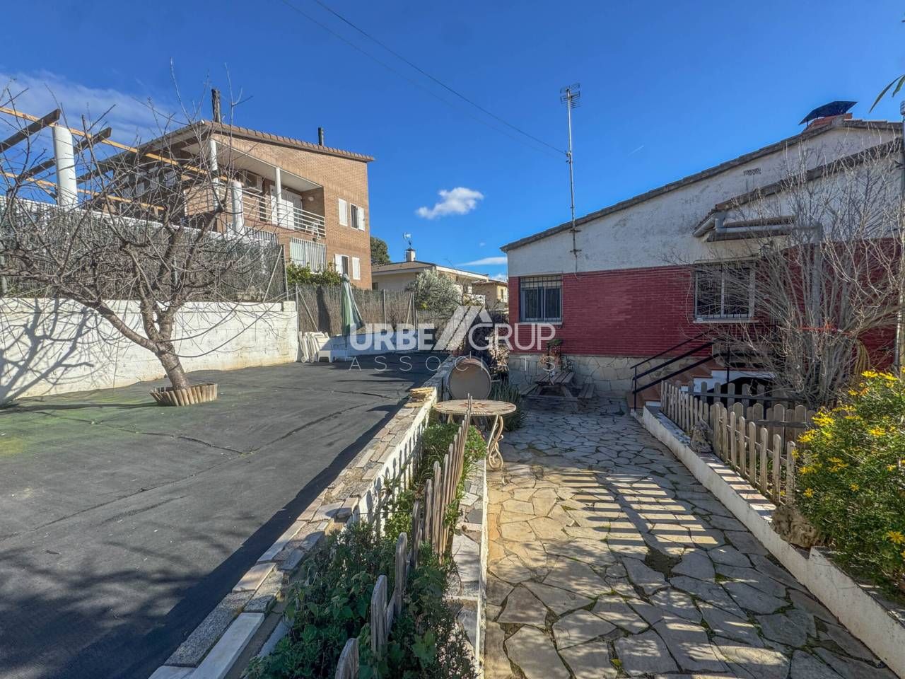 Exterior view of Houses for sale in Castellví de Rosanes  with Private garden and Terrace