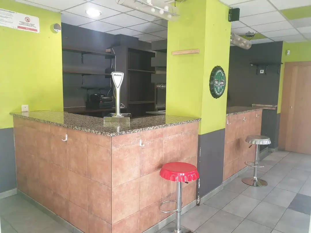 Local comercial en venda a Calle Navarrería, imagen 2