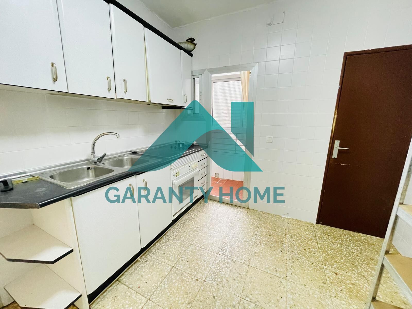 Exterior view of Flat for sale in Cáceres Capital  with Terrace and Furnished