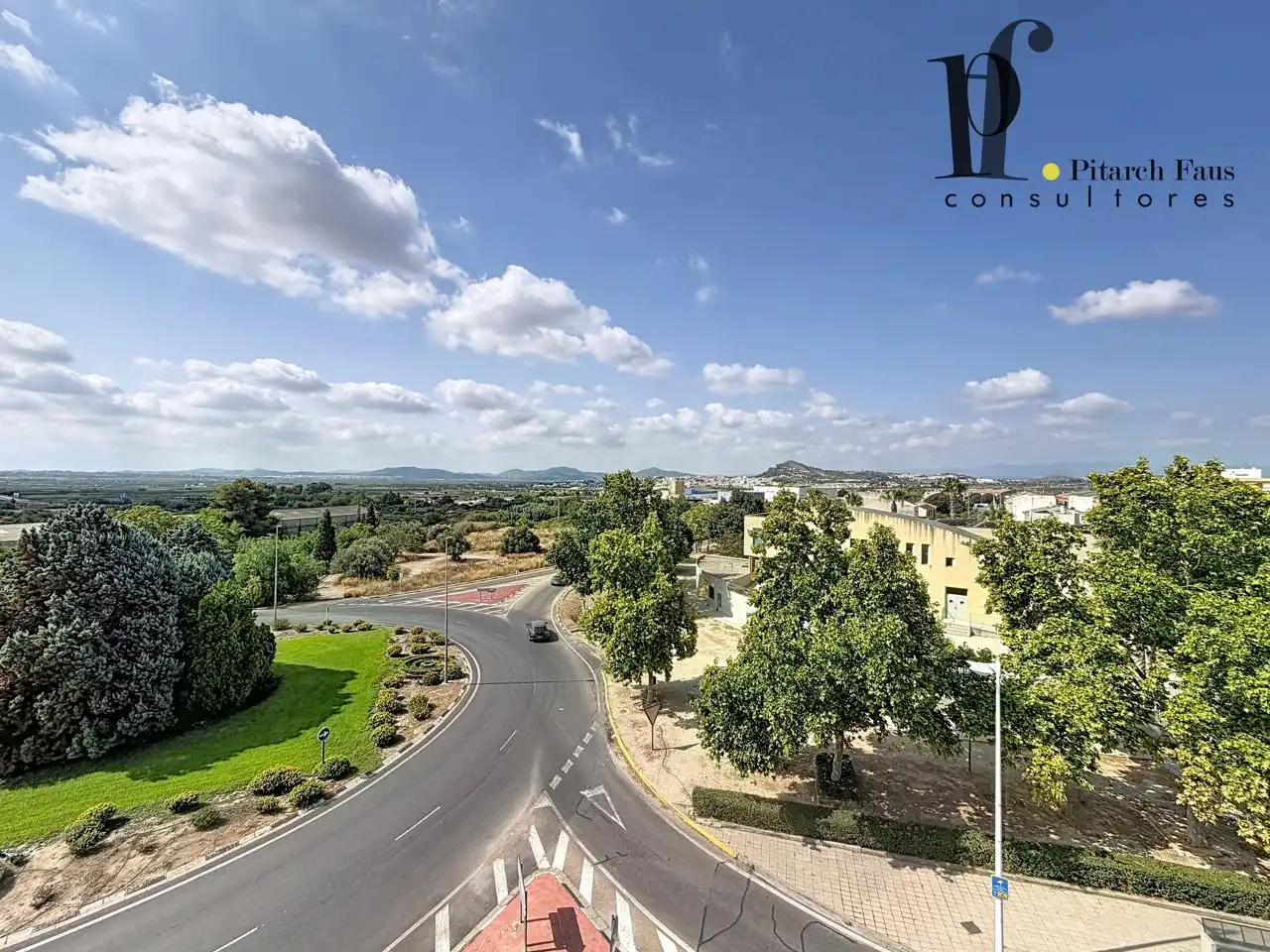 Vista exterior de Piso en venta en Benissanó con Calefacción y Balcón