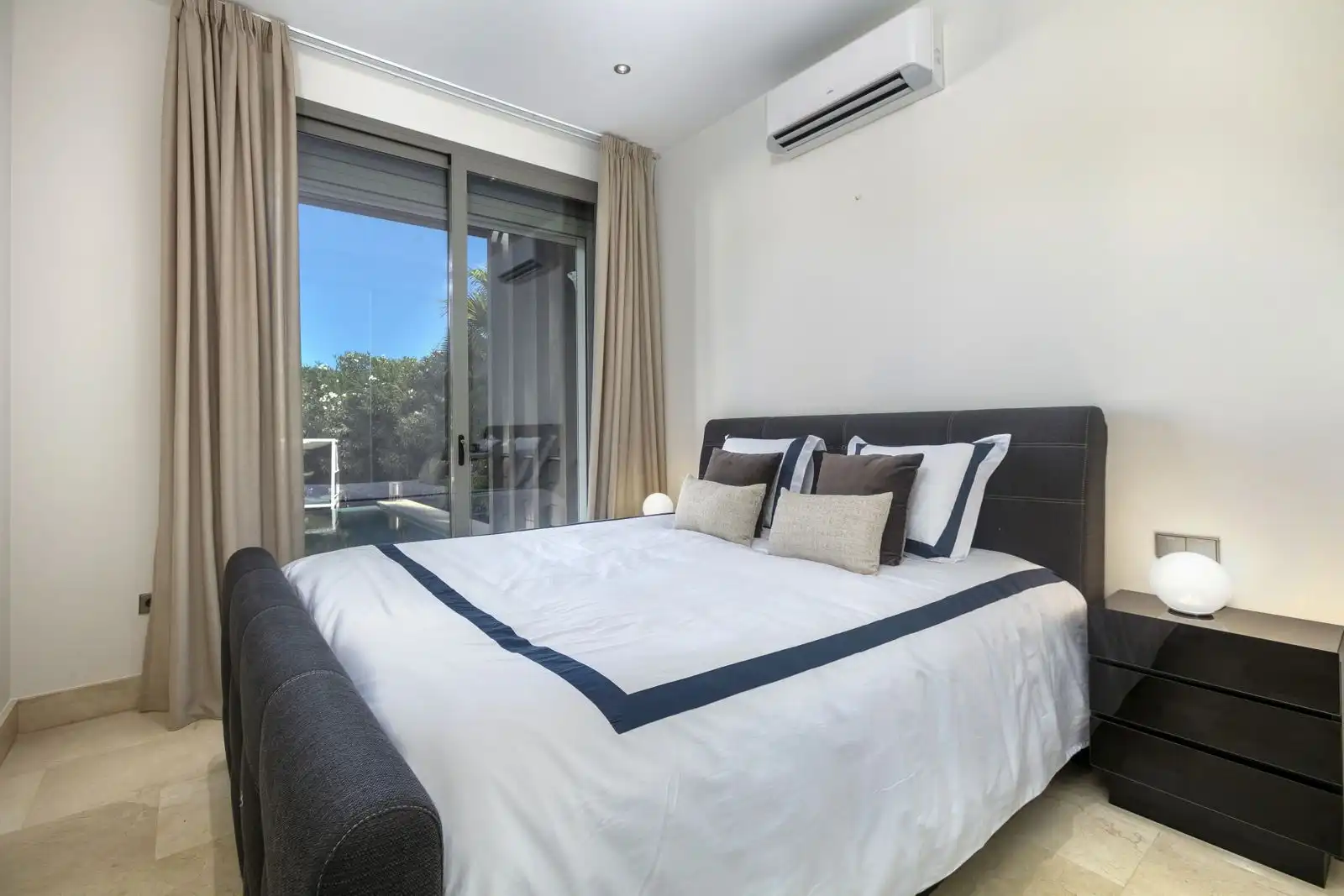 Villa mit Pool zur Miete in Avenida Tomás Pascual 22, imagen 14