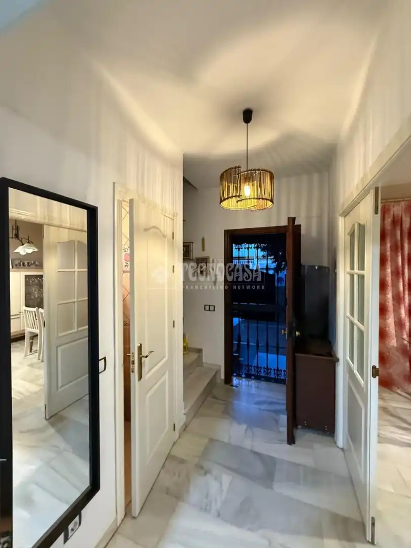 Detached homes for sale in Colores - Entreparques
