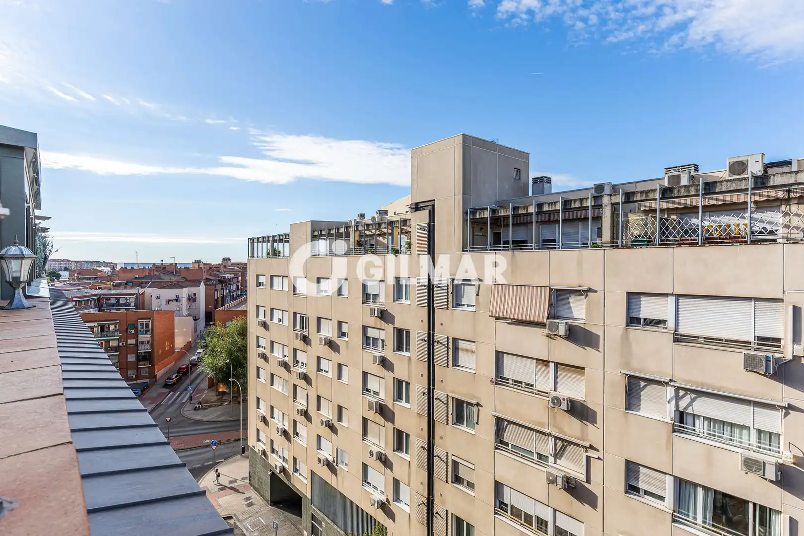 Vista exterior de Ático en venta en Villaverde