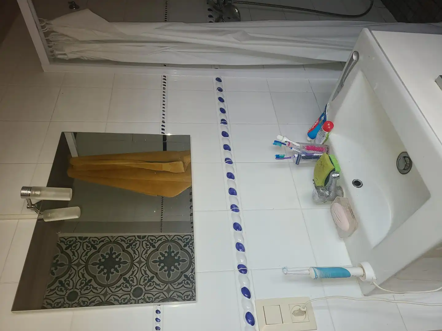Baño de Casa adosada en venta en Portbou con Calefacción, Terraza y Horno