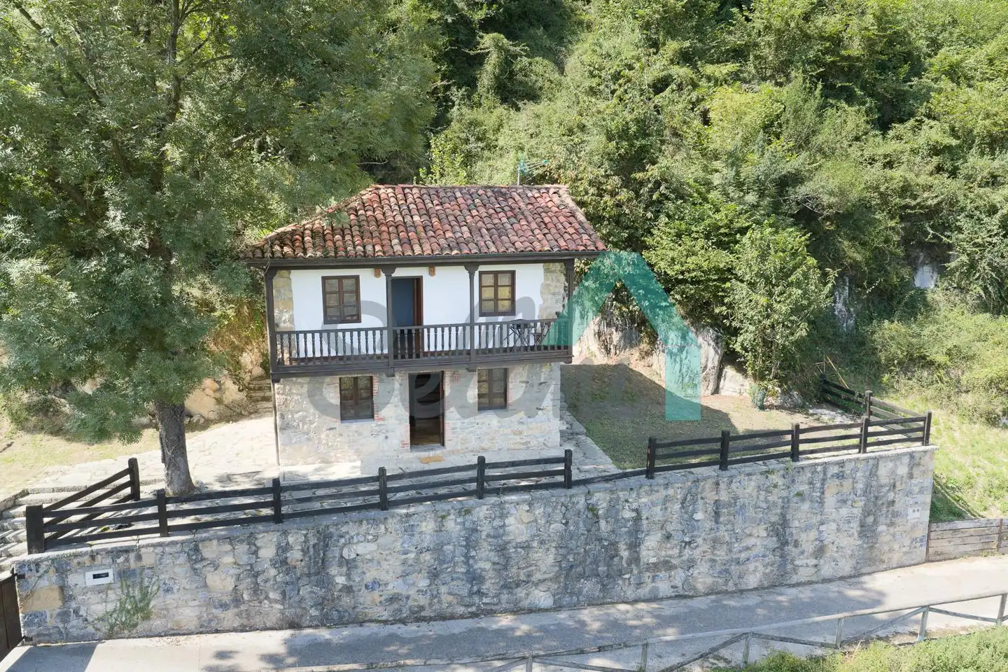 Vista exterior de Casa o chalet en venta en Morcín con Jardín privado, Terraza y Balcón