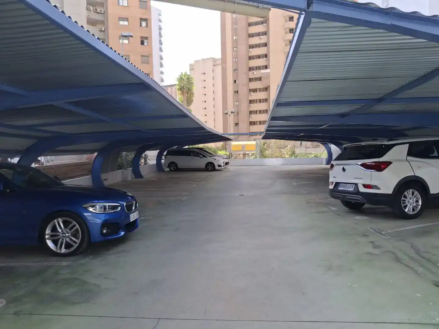 Parkplatz von Wohnung zur Miete in Benidorm mit Schwimmbad