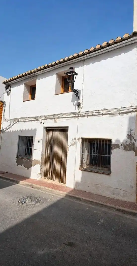 Vista exterior de Finca rústica en venda en L'Alfàs del Pi amb Traster