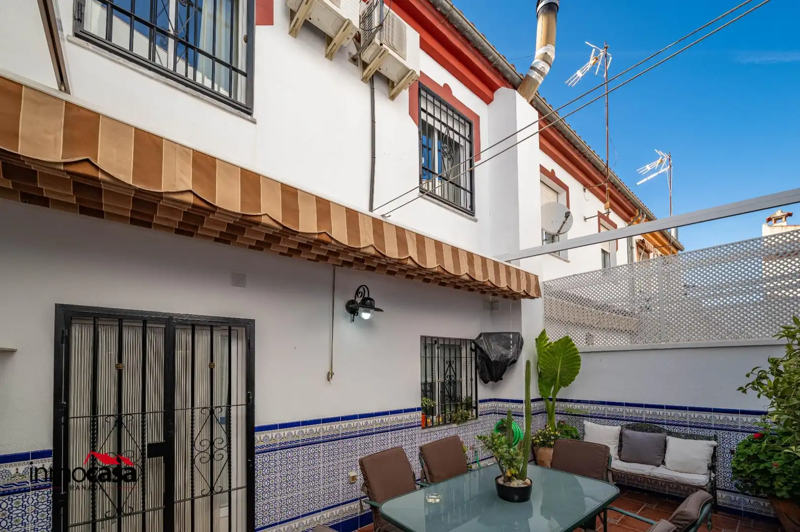 Casa adosada en venta en Calle Calle Aaron, Peligros
