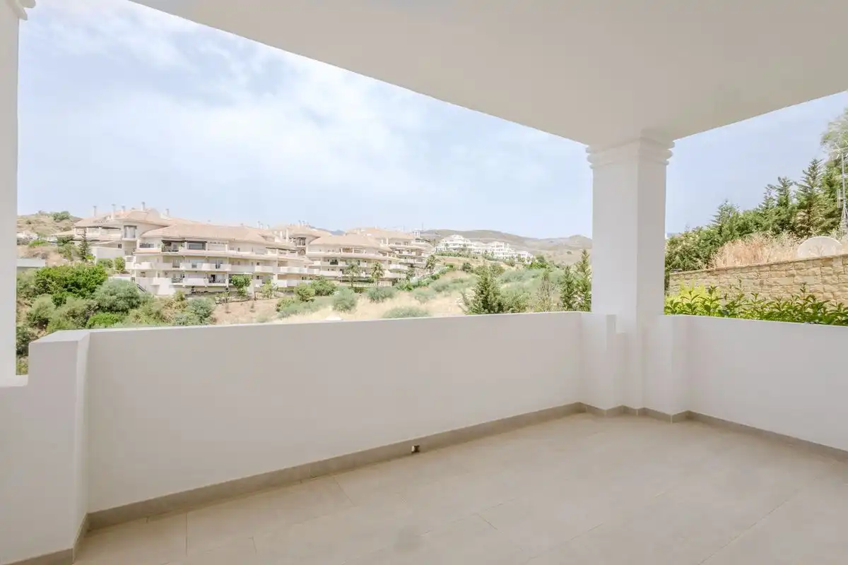 Wohnung mit Terrasse zum Verkauf in Nueva Andalucía, imagen 35