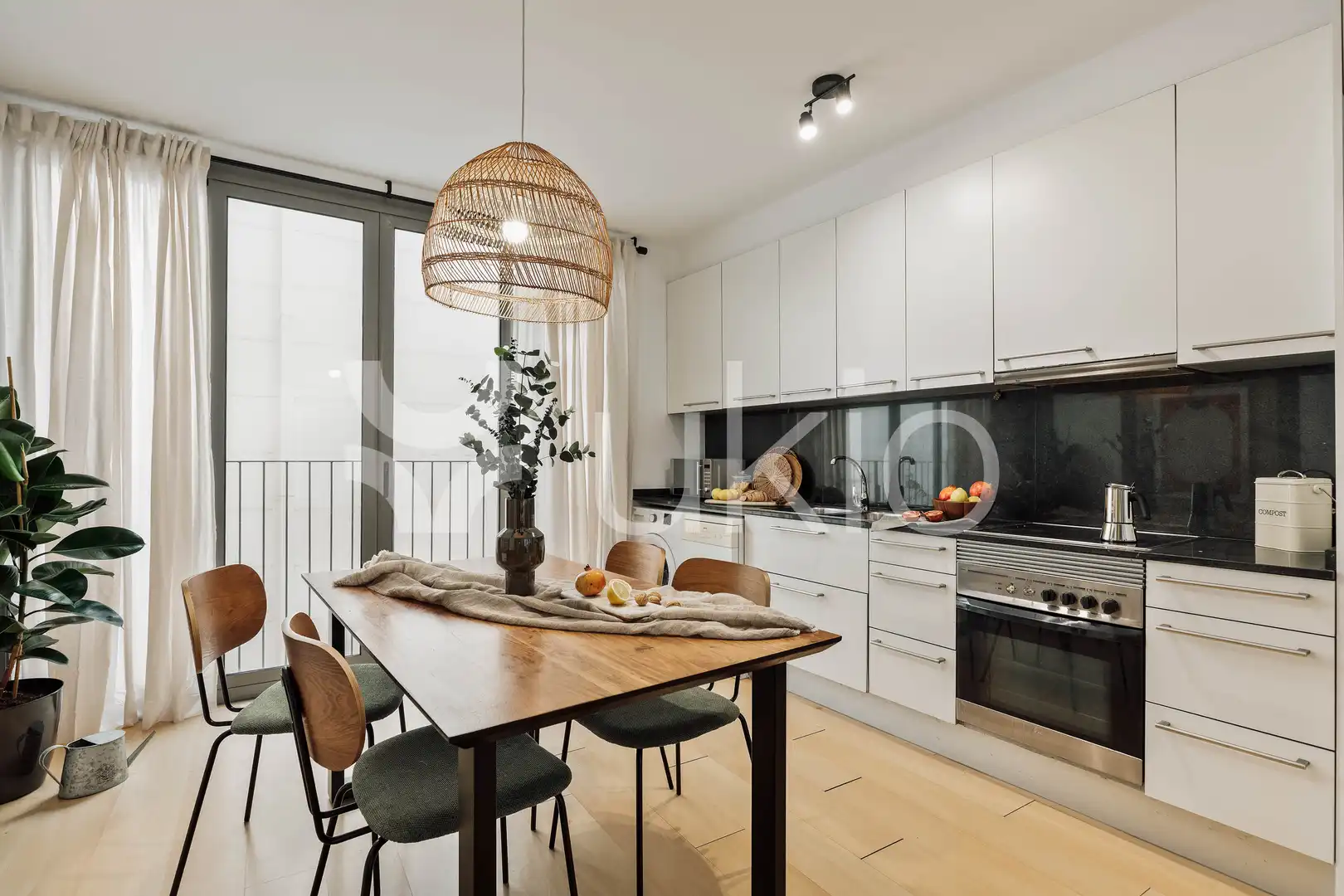 Apartamento con ascensor en alquiler en Carrer dels Mestres Casals i Martorell, imagen 5