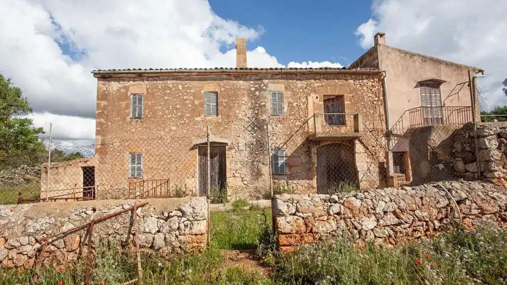 Außenansicht von Country house zum Verkauf in Manacor mit Terrasse und Abstellraum