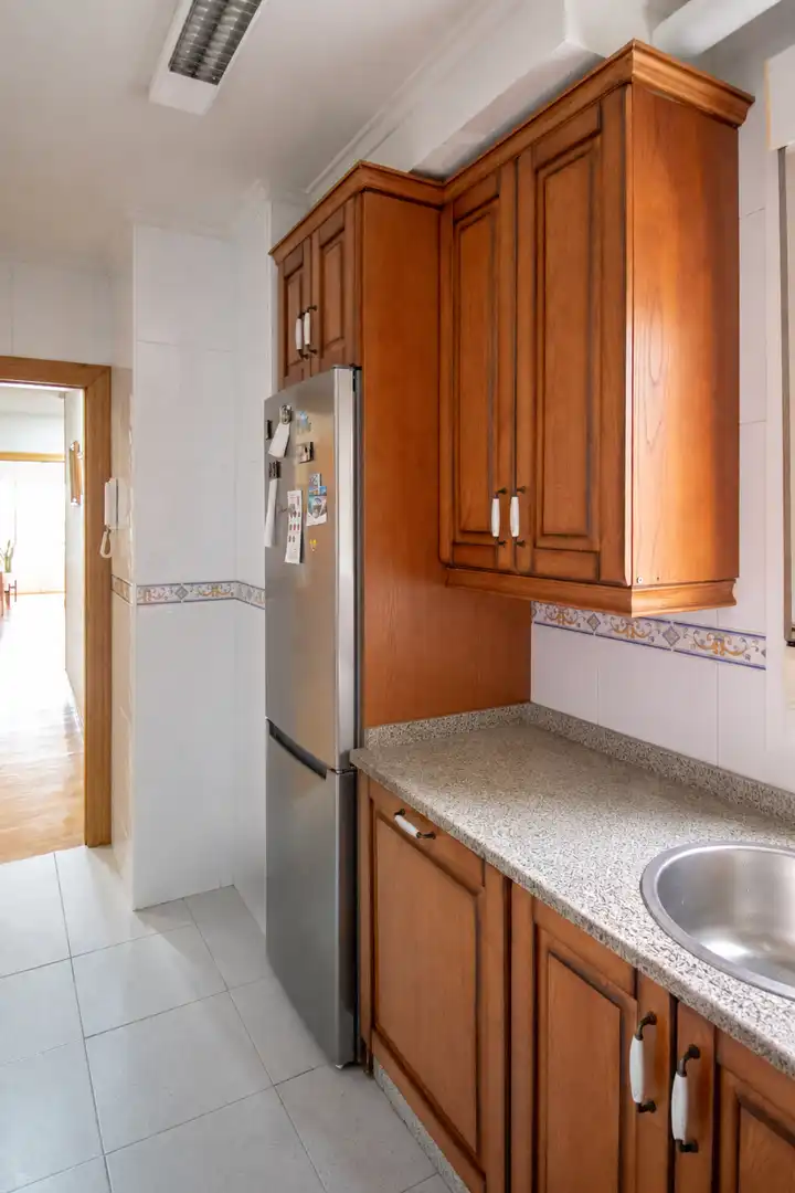 Cocina de Piso en venta en Ribadesella con Calefacción, Parquet y Trastero