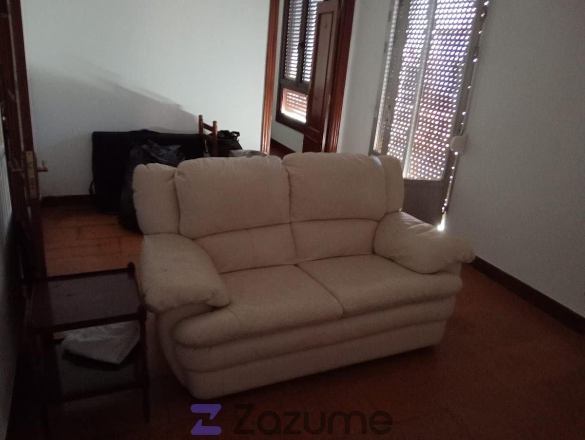 Sala d'estar de Pis de lloguer en Bilbao  amb Parquet, Moblat i Forn