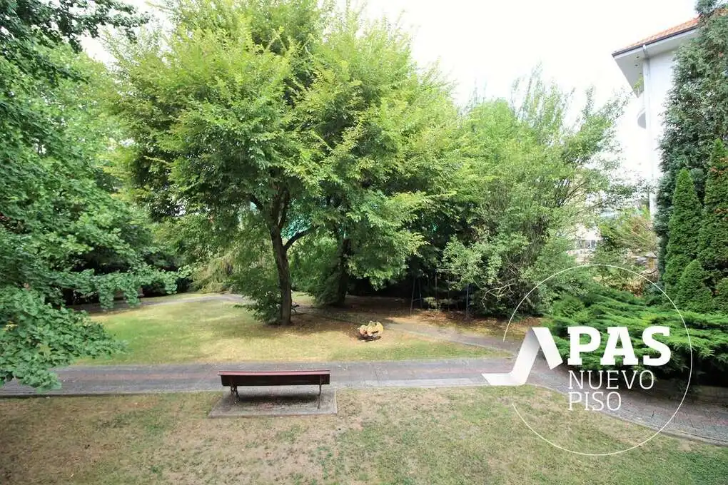 Piso en venta en Santander con Aire acondicionado, Calefacción y Jardín privado