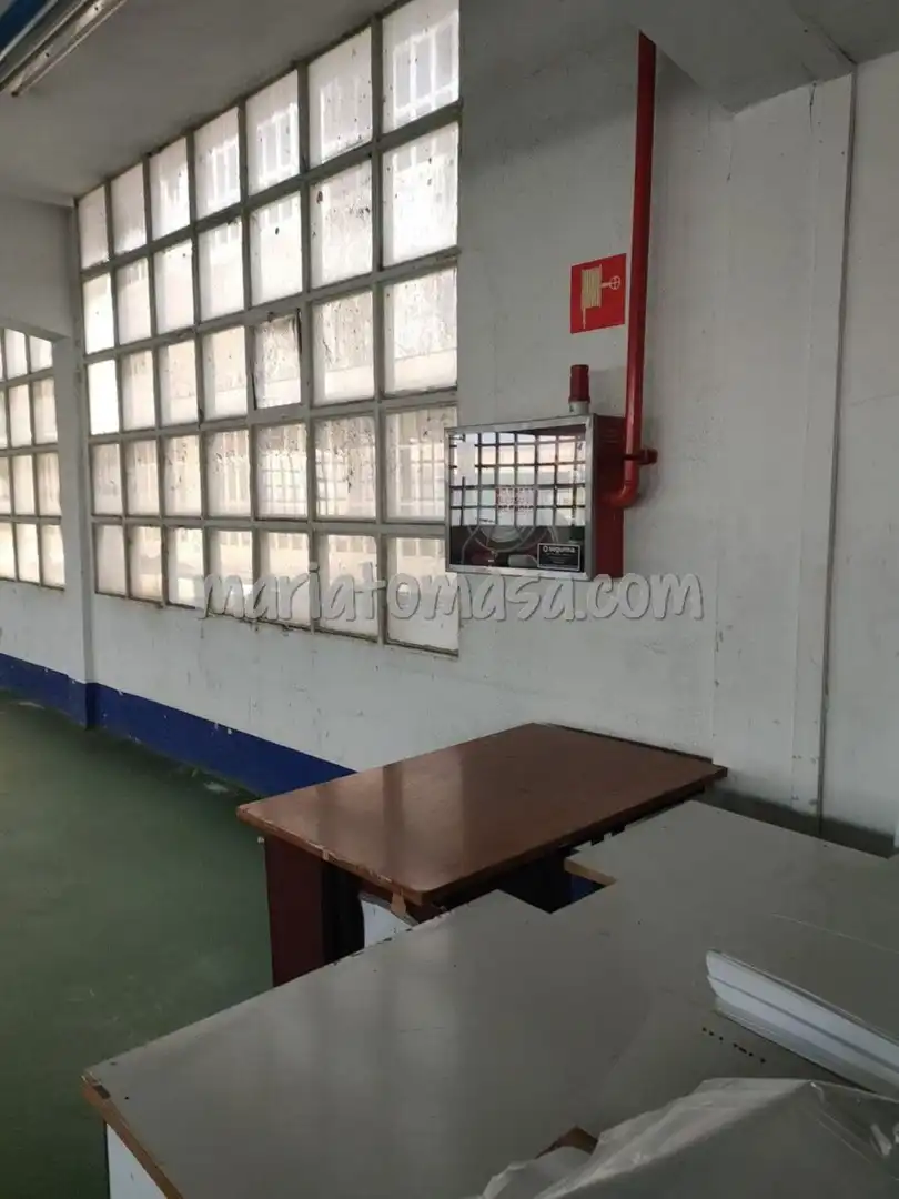 Nau industrial de lloguer en Sondika