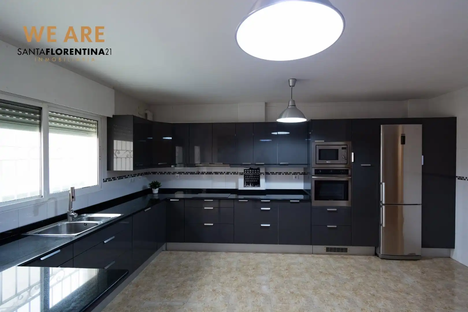 Cuina de Dúplex en venda en Cartagena amb Aire condicionat, Calefacció i Jardí privat