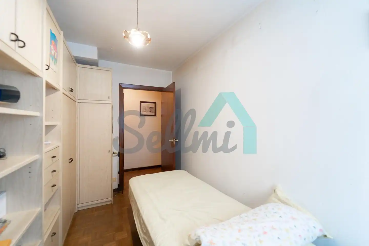 Schlafzimmer von Erdgeschoss zum Verkauf in Oviedo  mit Heizung und Parkett