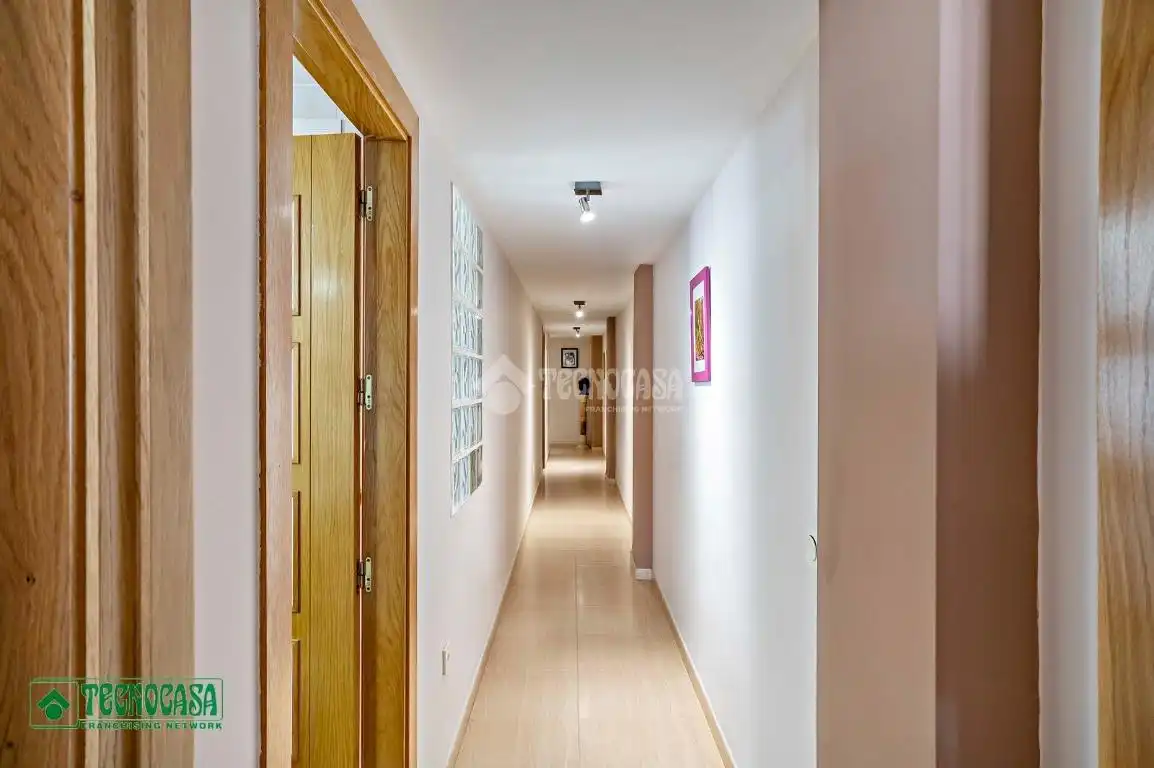 Wohnung zum Verkauf in Roquetas de Mar mit Klimaanlage