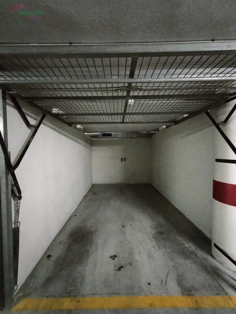 Parking de Garaje de alquiler en Ubrique