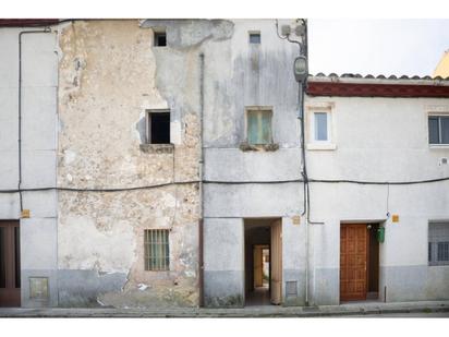 Vista exterior de Casa o xalet en venda en Cornellà del Terri amb Jardí privat
