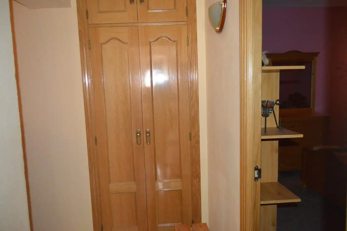 Country homes for sale in Plaza Del Parador,, Saelices