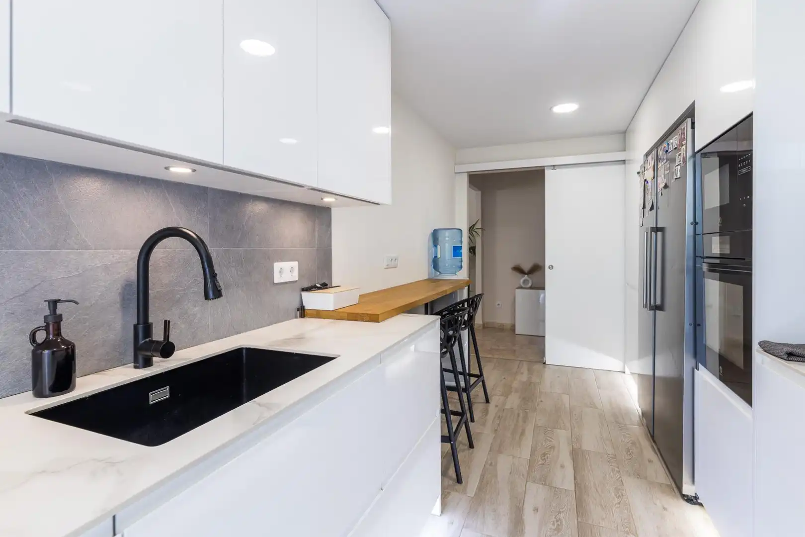 Cuina de Planta baixa en venda en  Palma de Mallorca amb Jardí privat, Terrassa i Traster