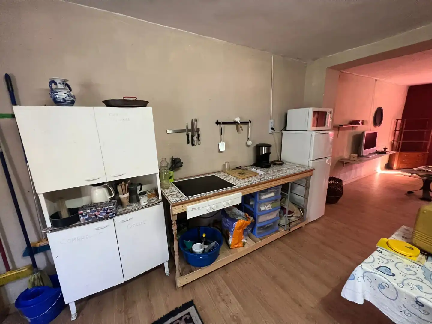 Cocina de Casa o chalet en venta en Navacepedilla de Corneja con Calefacción, Jardín privado y Parquet