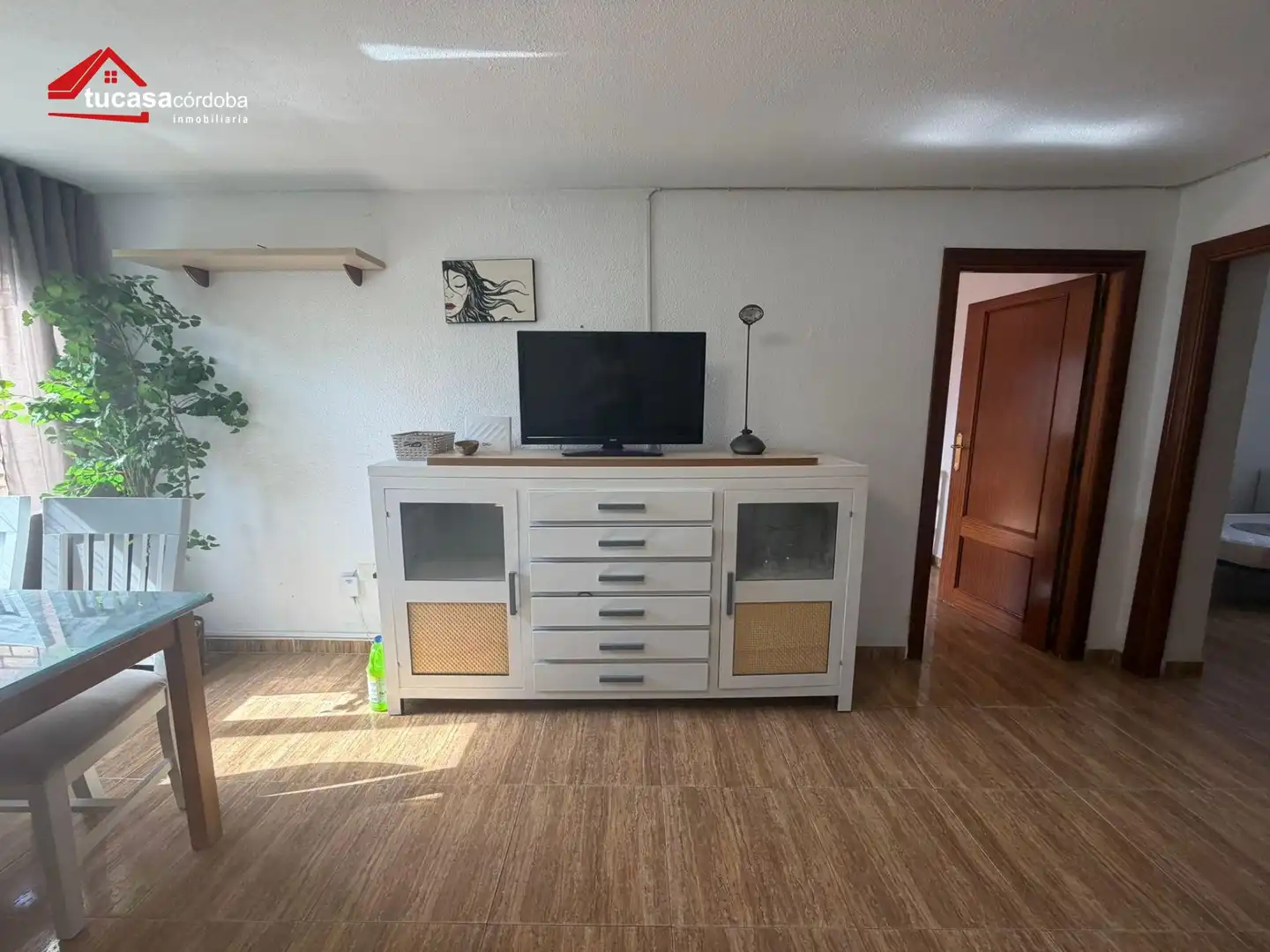 Living room of Flat for sale in Córdoba  with Air Conditioner, Terrace and Furnished