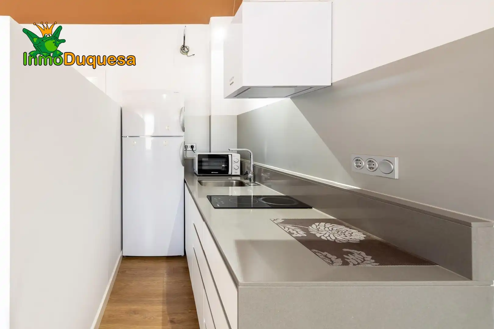 Inmuebles singulares con ascensor en venta en La Zubia Ciudad, imagen 20