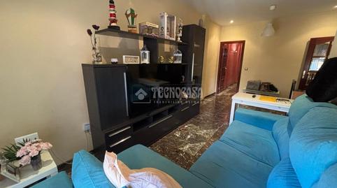 Foto 2 de Piso en venta en Ctra. Circunvalación - La Magdalena, Jaén