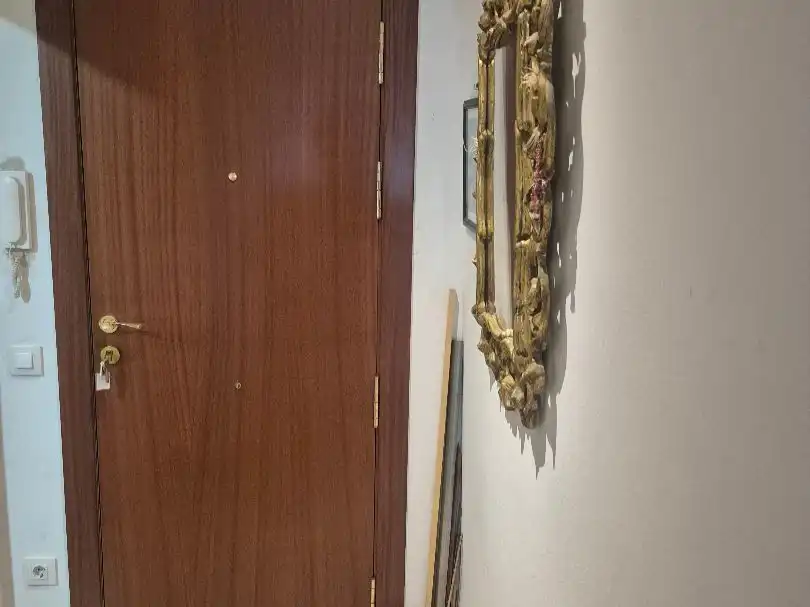 Apartament amb ascensor en venda a av de rhodes 129, imagen 4