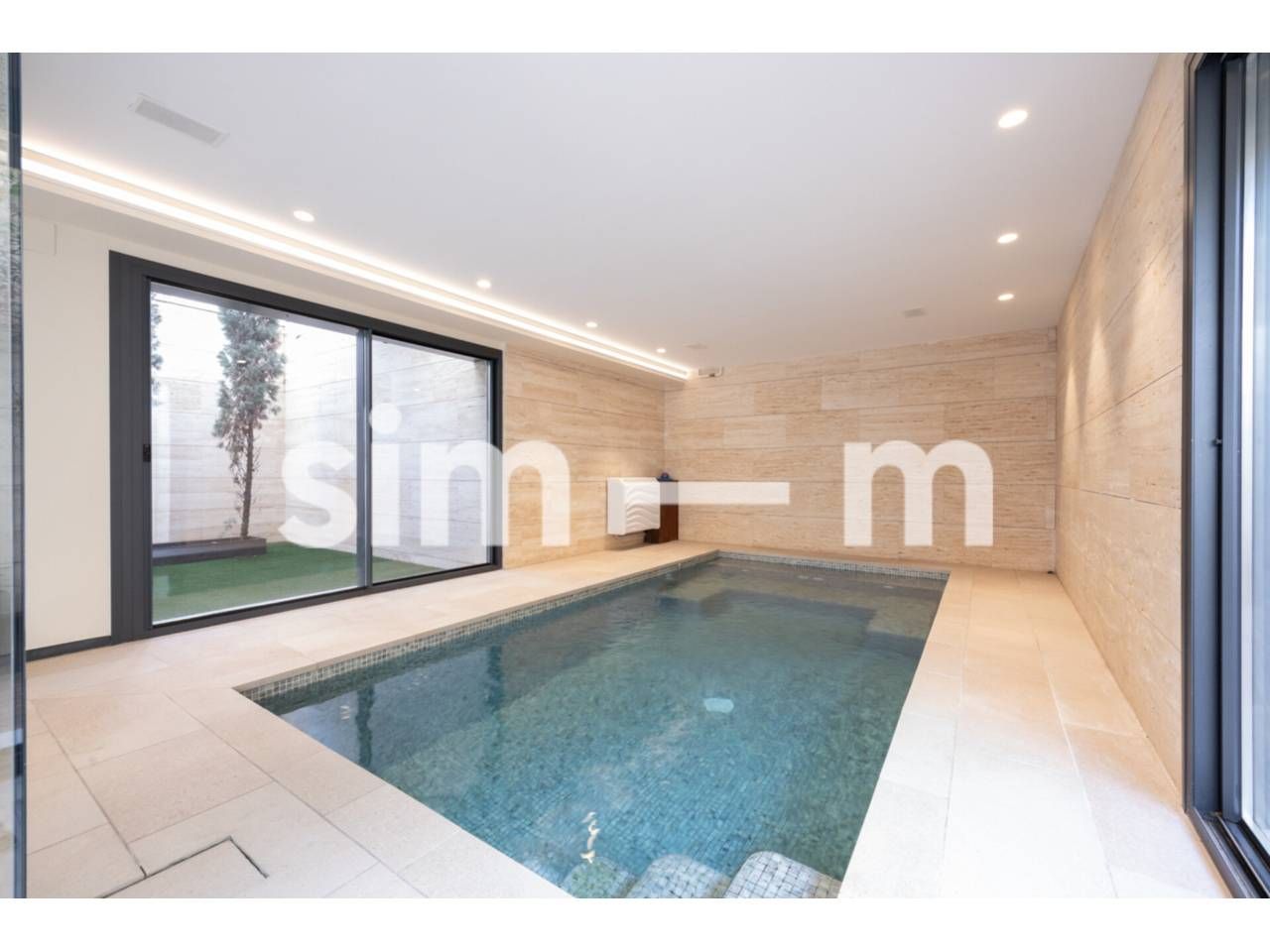 Swimming pool of House or chalet for sale in Vic  with Air Conditioner, Heating and Private garden
